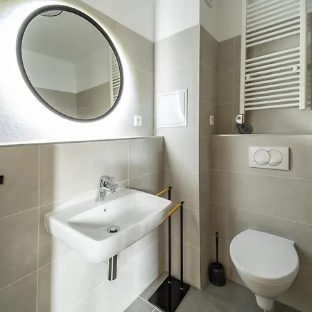 アパート Zuberka